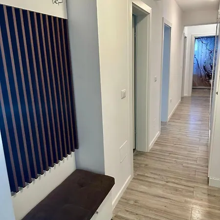 Apartment Silver *